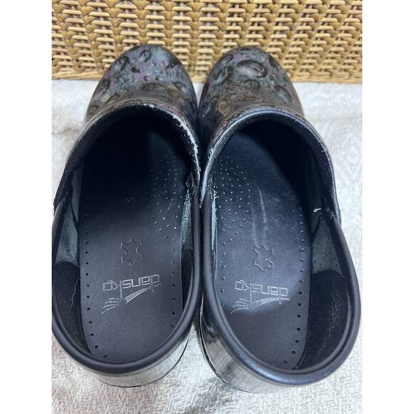 Dansko XP 2.0 Women's Slip Resistant Work Clogs Size 8 Bubble Black Metallic - Picture 5 of 11